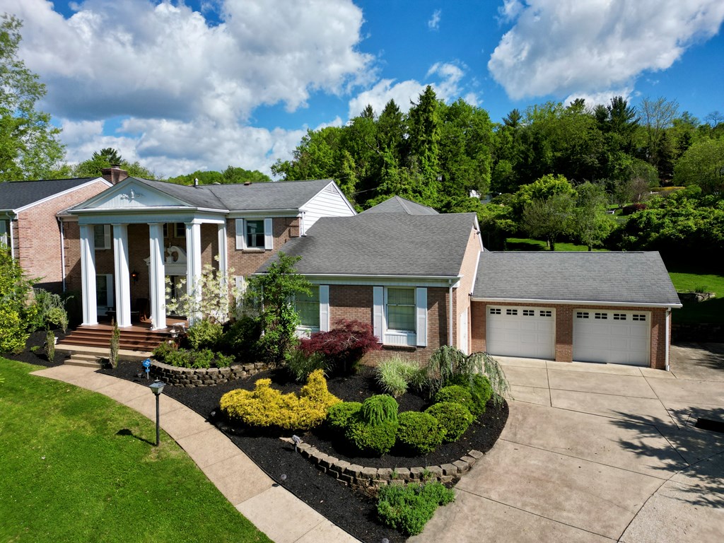 22 Boxwood Circle