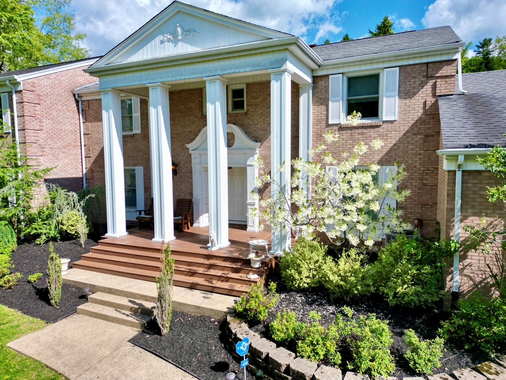 22 Boxwood Circle