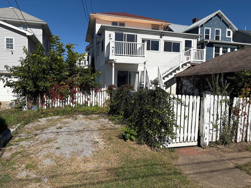 1707 Virginia Street