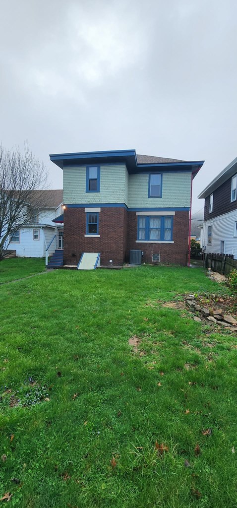 1451 Main St