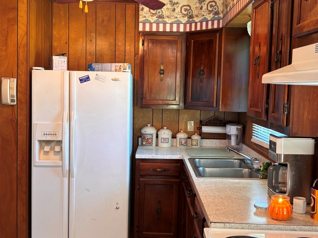 2392 Cherry Hill Rd