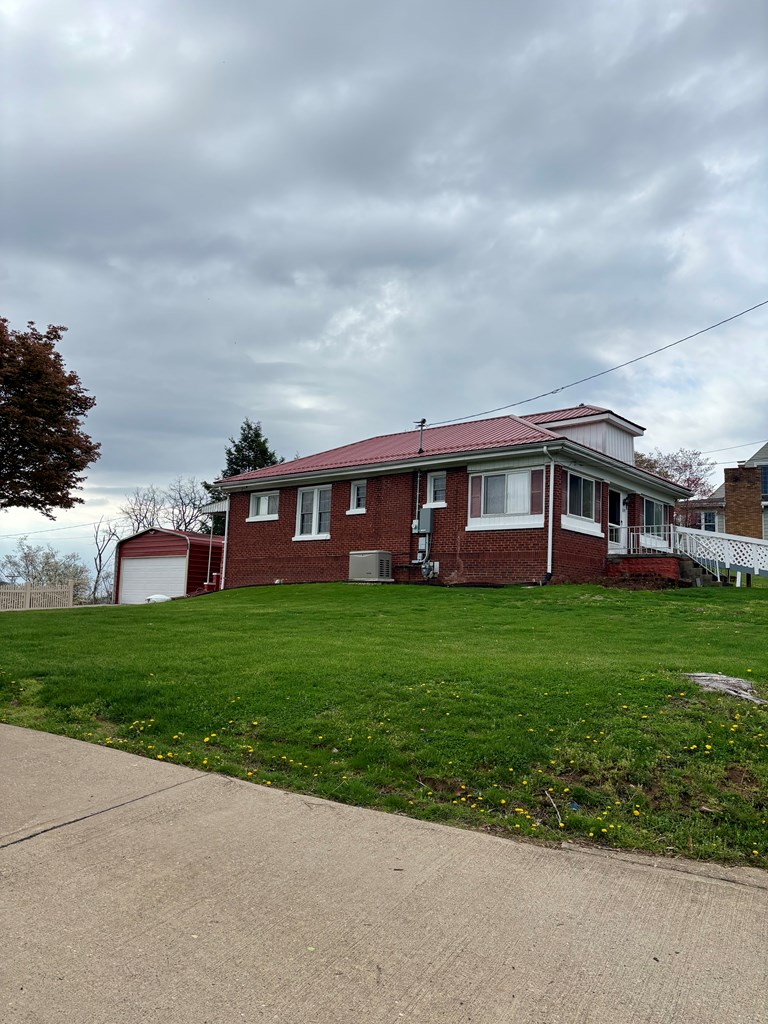 709 Springdale Avenue