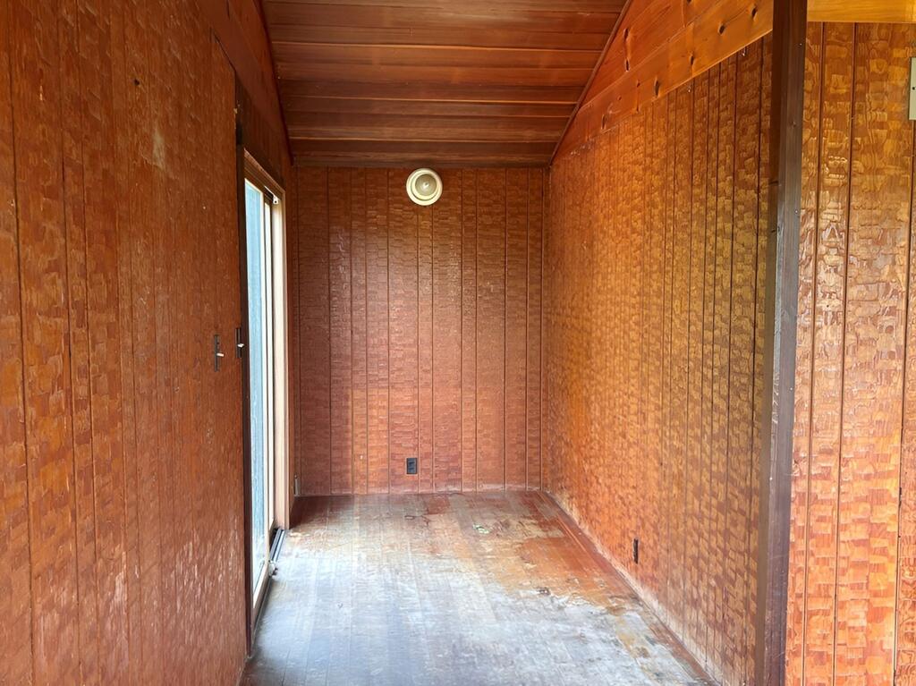 414 Whiteman Hill Rd