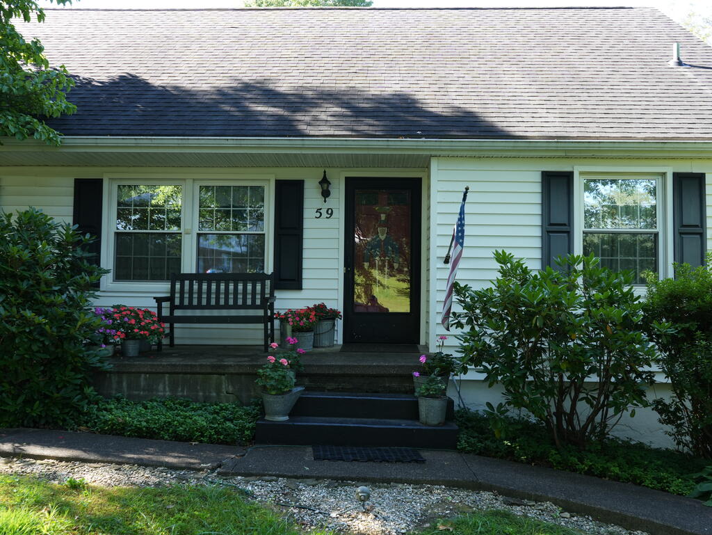 59 Oriole Dr.