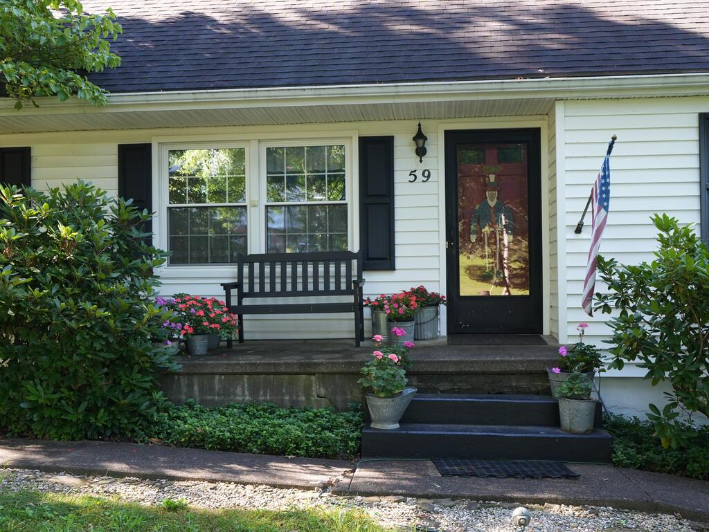 59 Oriole Dr.