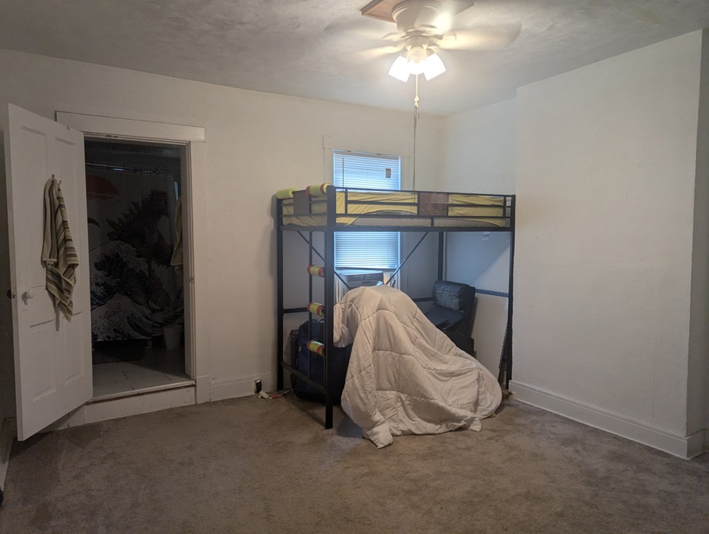 1215 McColloch Street