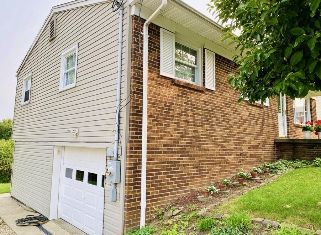 165 Mount View Drive