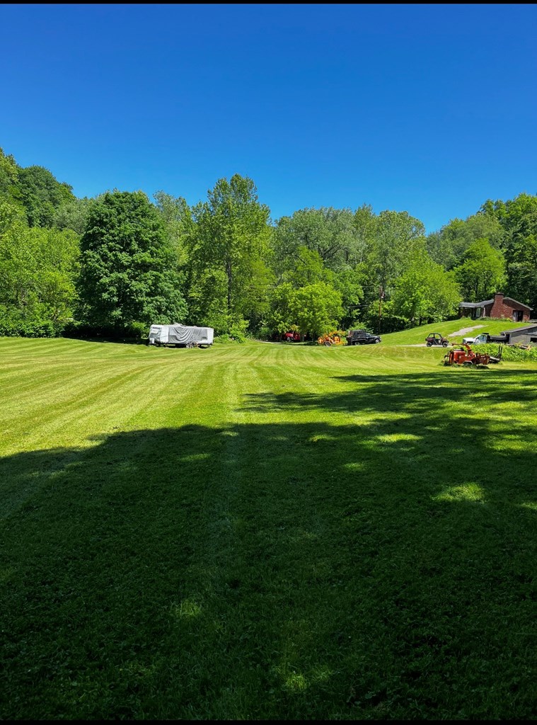 1302 Little Grave Creek Road