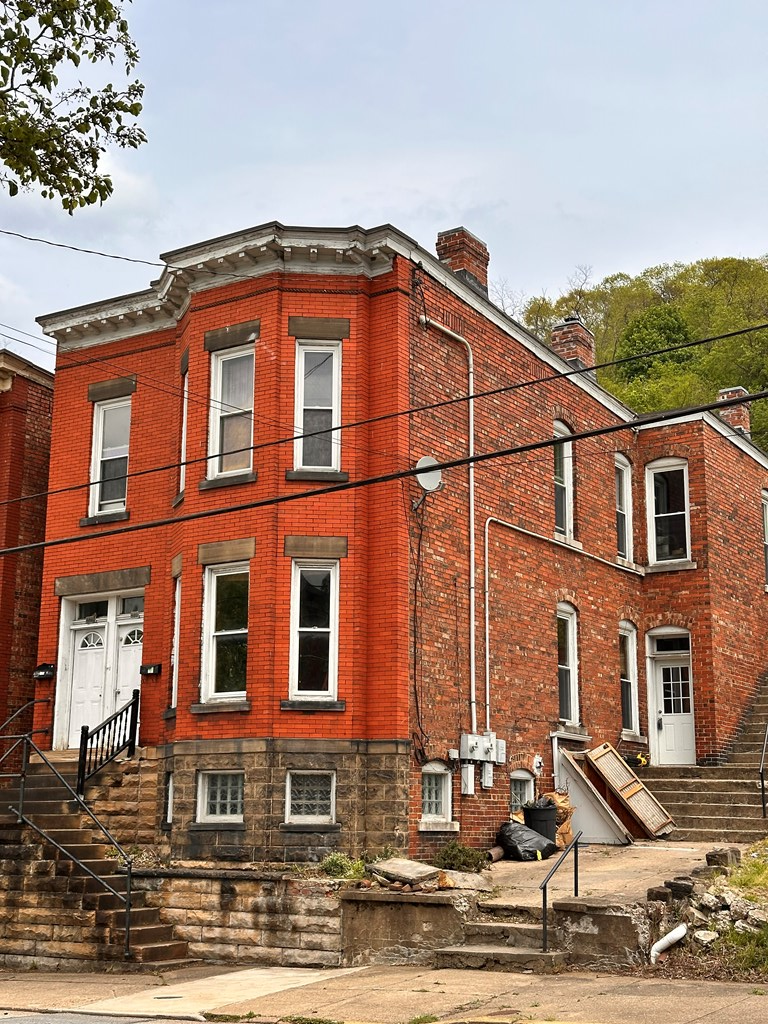 212 & 212 Main Street