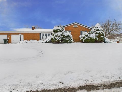 404 Fay Avenue St. Marys WV 26170