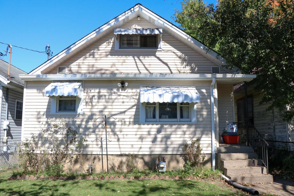 136 N 11th Street