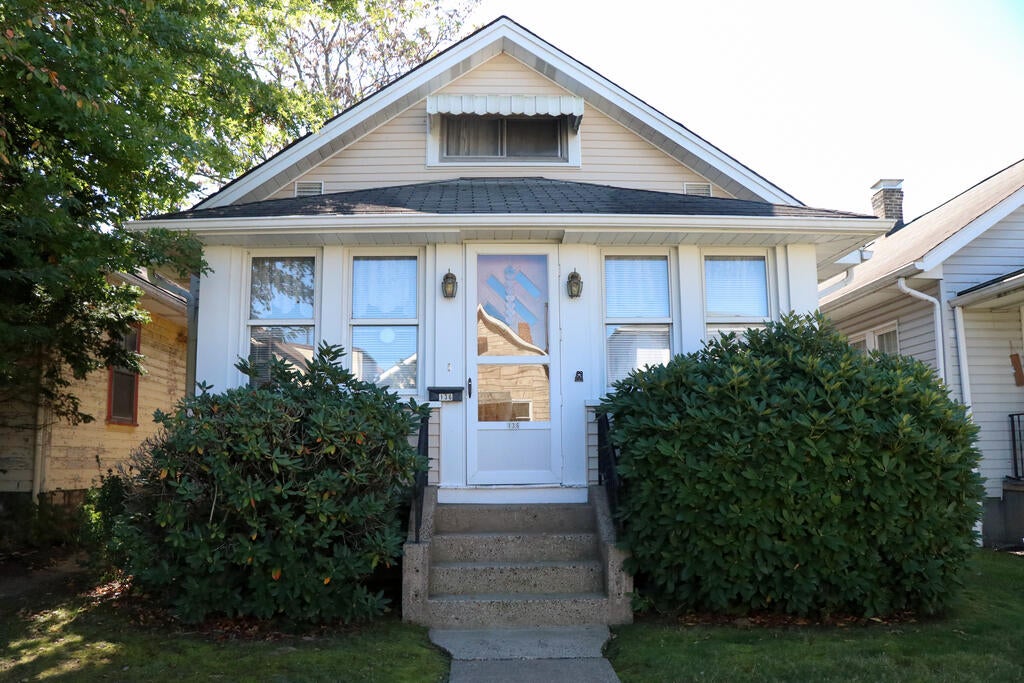 136 N 11th Street