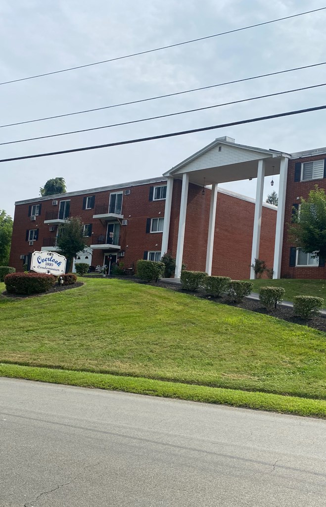 1810 A2301 National Road