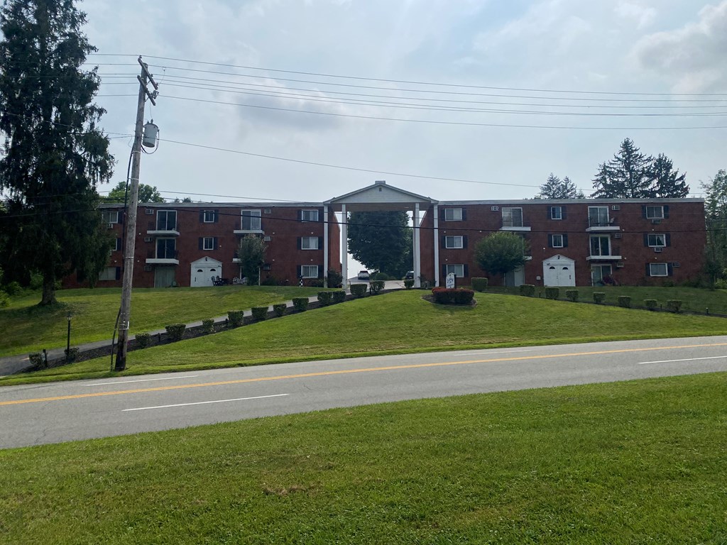 1810 A2301 National Road