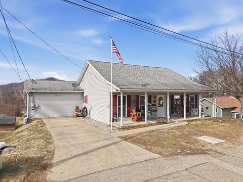 709 North 7th Avenue Paden City WV 26159