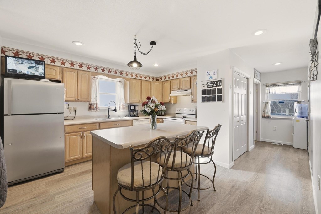 709 North 7th Avenue