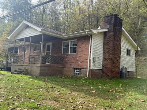 21 Longs Lane Moundsville WV 26041