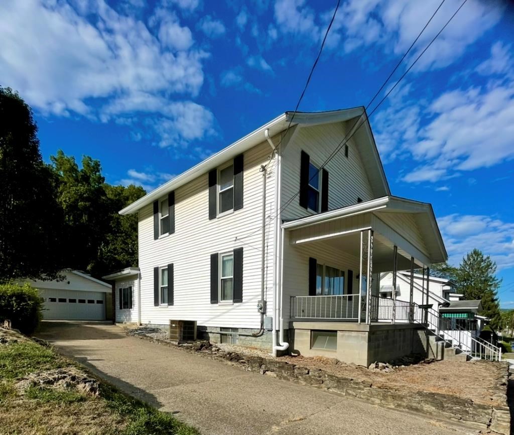 145 & 146 Idabelle Avenue