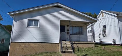 41 Locust Avenue Moundsville WV 26041
