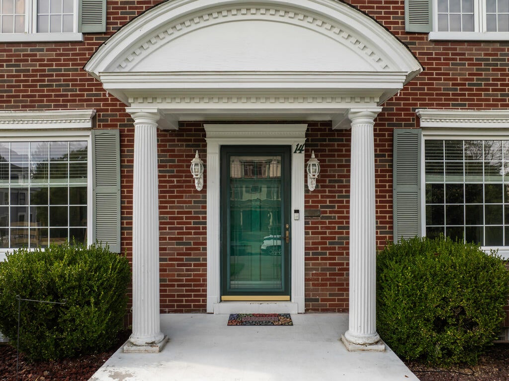 14 Hamilton Ave