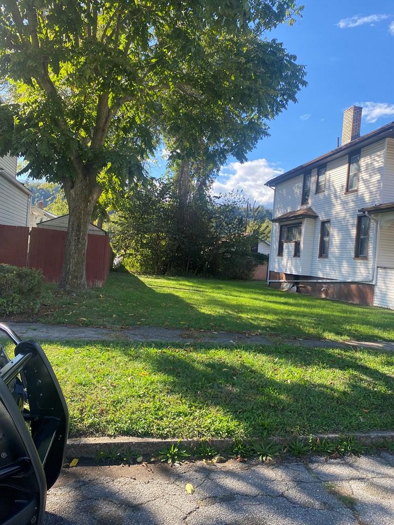 TBD 2505 Hess Avenue