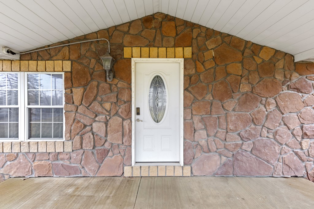 1180 Stone Church Road