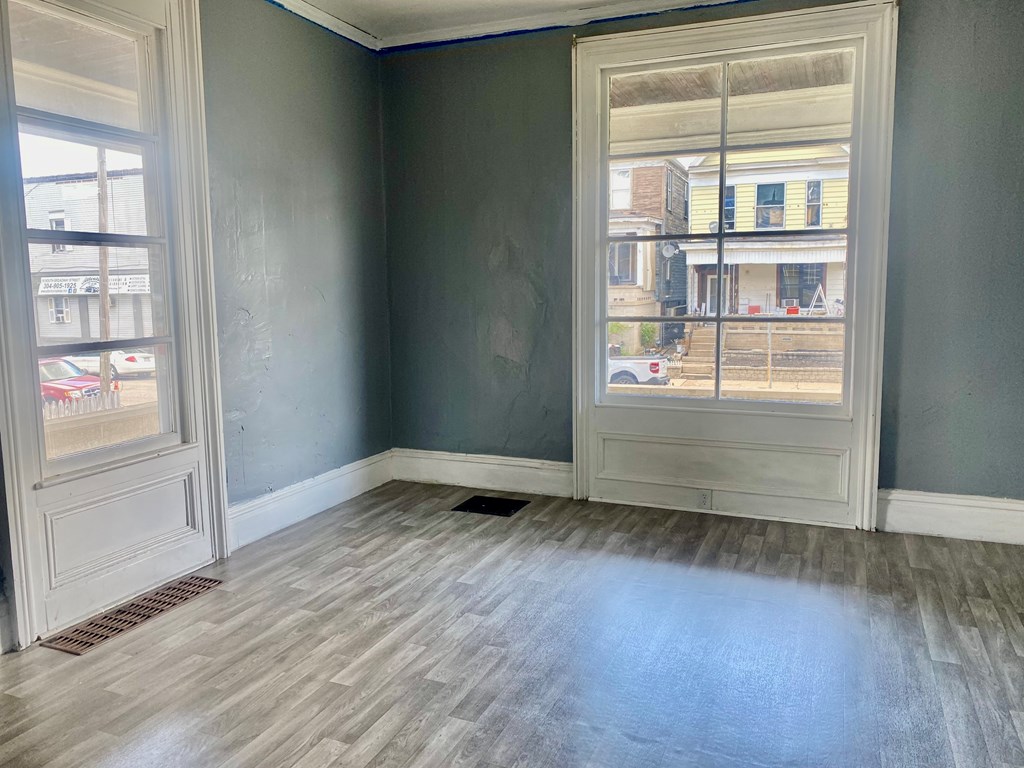 19 South Broadway Street