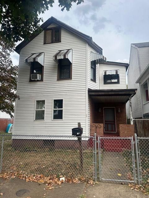 98 Iowa Street Wheeling WV 26003