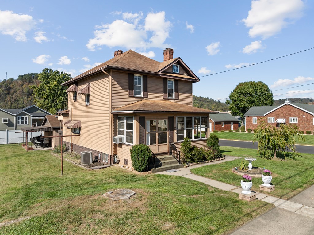 501 Tomlinson Avenue