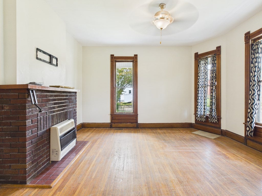 246 Maple Avenue