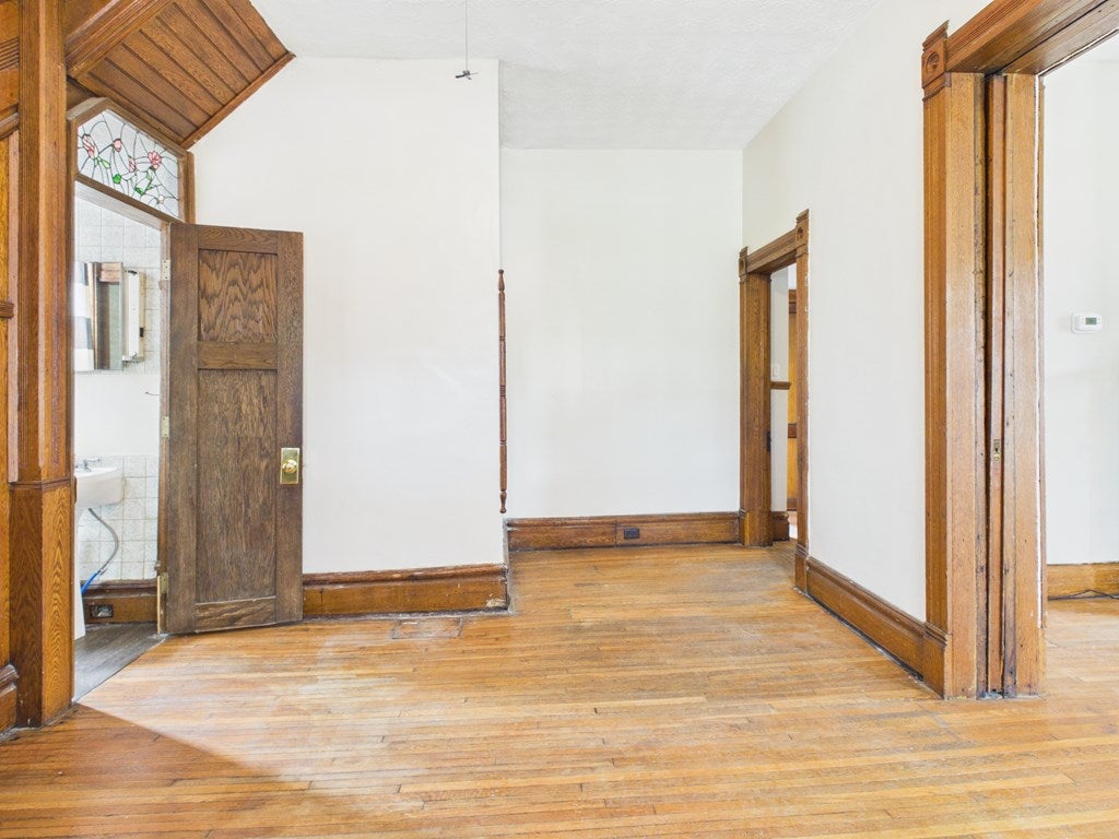 246 Maple Avenue