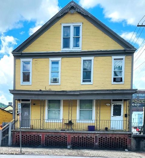 4001-4003 Wood Street Wheeling WV 26003