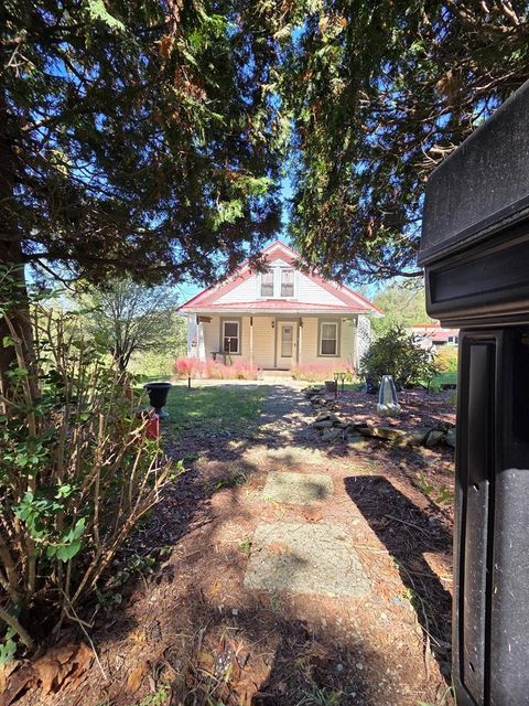 4404 Apple Pie Ridge Road Wellsburg WV 26070