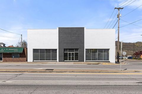 601 LAFAYETTE AVENUE Moundsville WV 26041