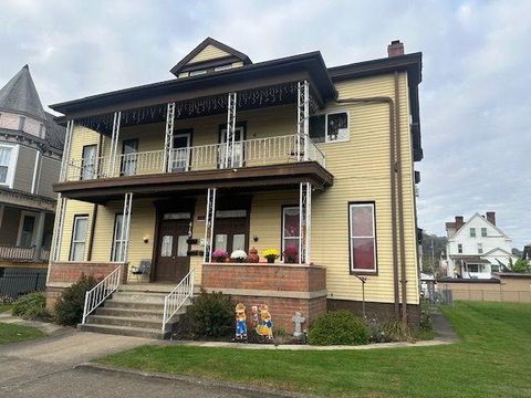 411-413 South Penn Street Wheeling WV 26003