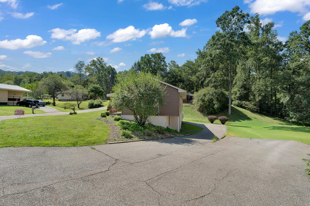 72 Peach Lane