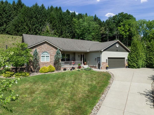 531 PEMBROKE DR, TRIADELPHIA, WV 26059 - Image d64dcb6e0957bc7bd0839ffc848fa7bd/812696856
