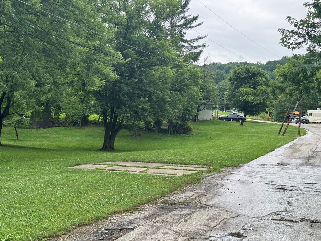 328 SOUTH HIGHLAND AVE