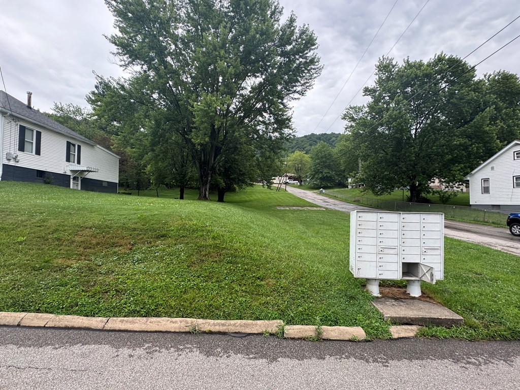 328 SOUTH HIGHLAND AVE