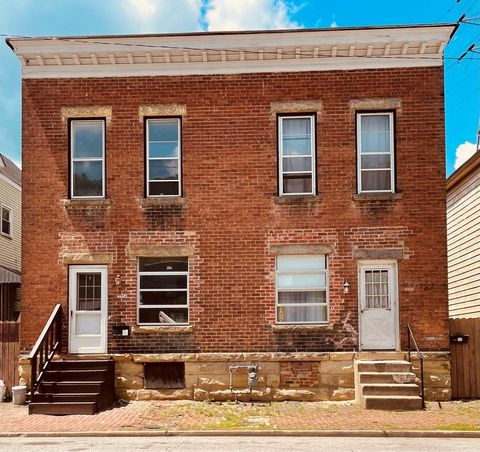 4221-4223 Wood Street Wheeling WV 26003