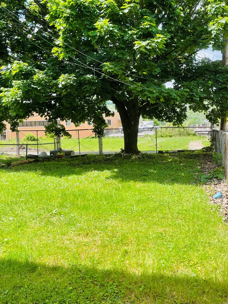 4221-4223 Wood Street