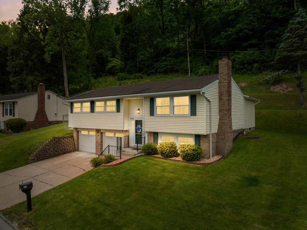 24 Crestview Dr