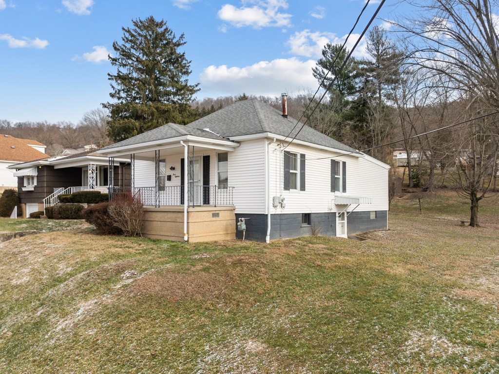 318 South Highland Avenue