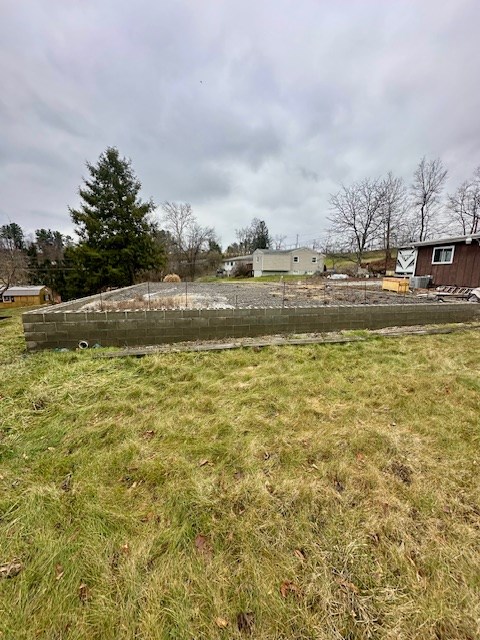 658 Fairmont Pike Rd.