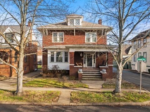 30 HADDALE AVENUE Wheeling WV 26003