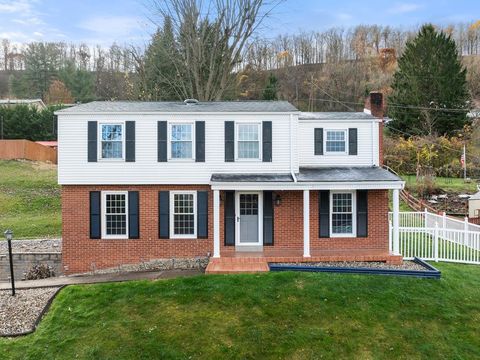 18 Barrows Rd Wheeling WV 26003