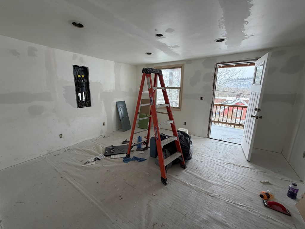 2236 Highland Avenue