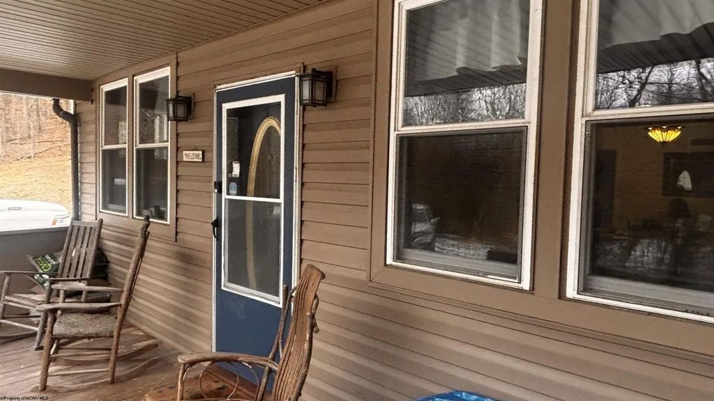 5055 Maxwell Ridge Road