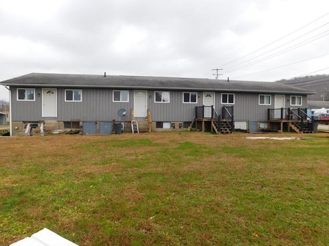 515 4th Ave Paden City WV 26159