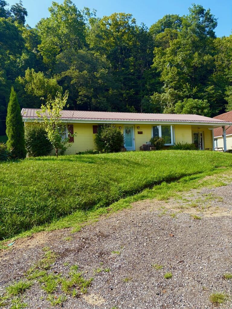 6425 Shortline Hwy , Reader, New Martinsville ,WV 26155